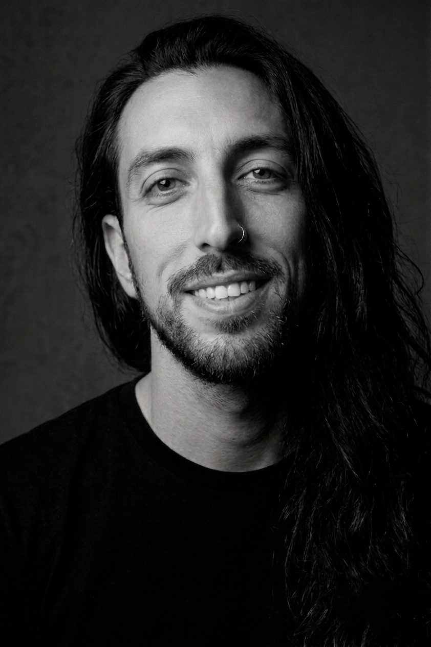 Javi James